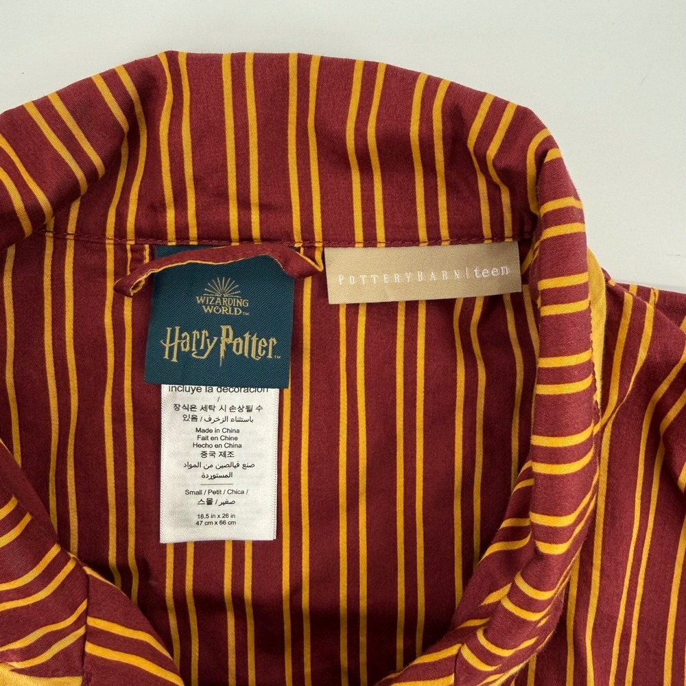 Pottery Barn Teen Small Harry Potter Gryffindor House Sateen Pajama Set Cotton - Picture 7 of 14